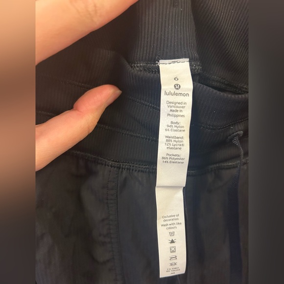Lululemon dance studio joggers - Picture 2 of 4
